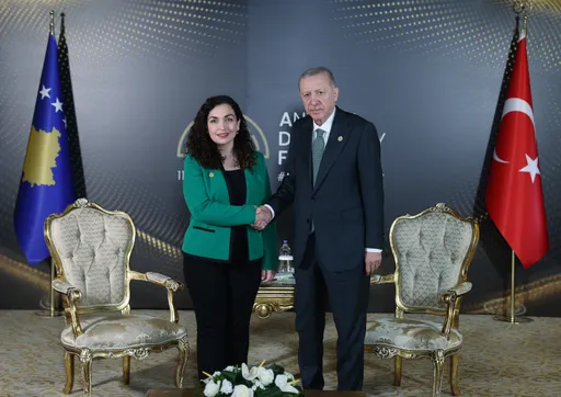 Erdoğan uron Osmanin për Pavarësinë, riafirmon mbështetjen për Kosovën