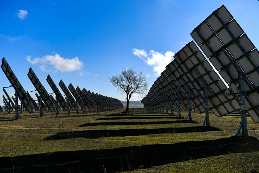 Električni sistem Evrope nestabilan: Više od polovine električne mreže u riziku od nestanka struje