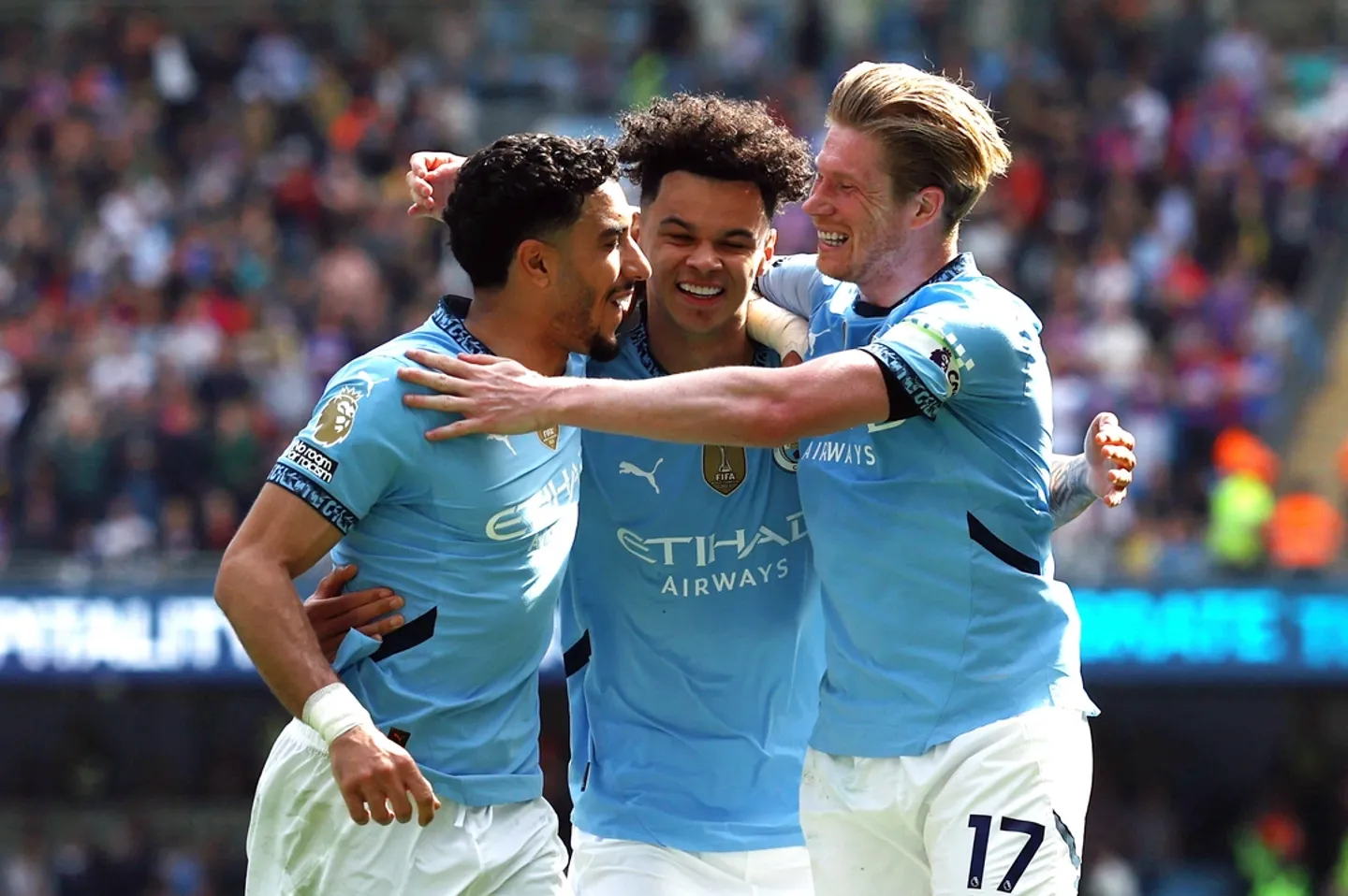 De Bruyne rallies Man City in comeback win over Palace