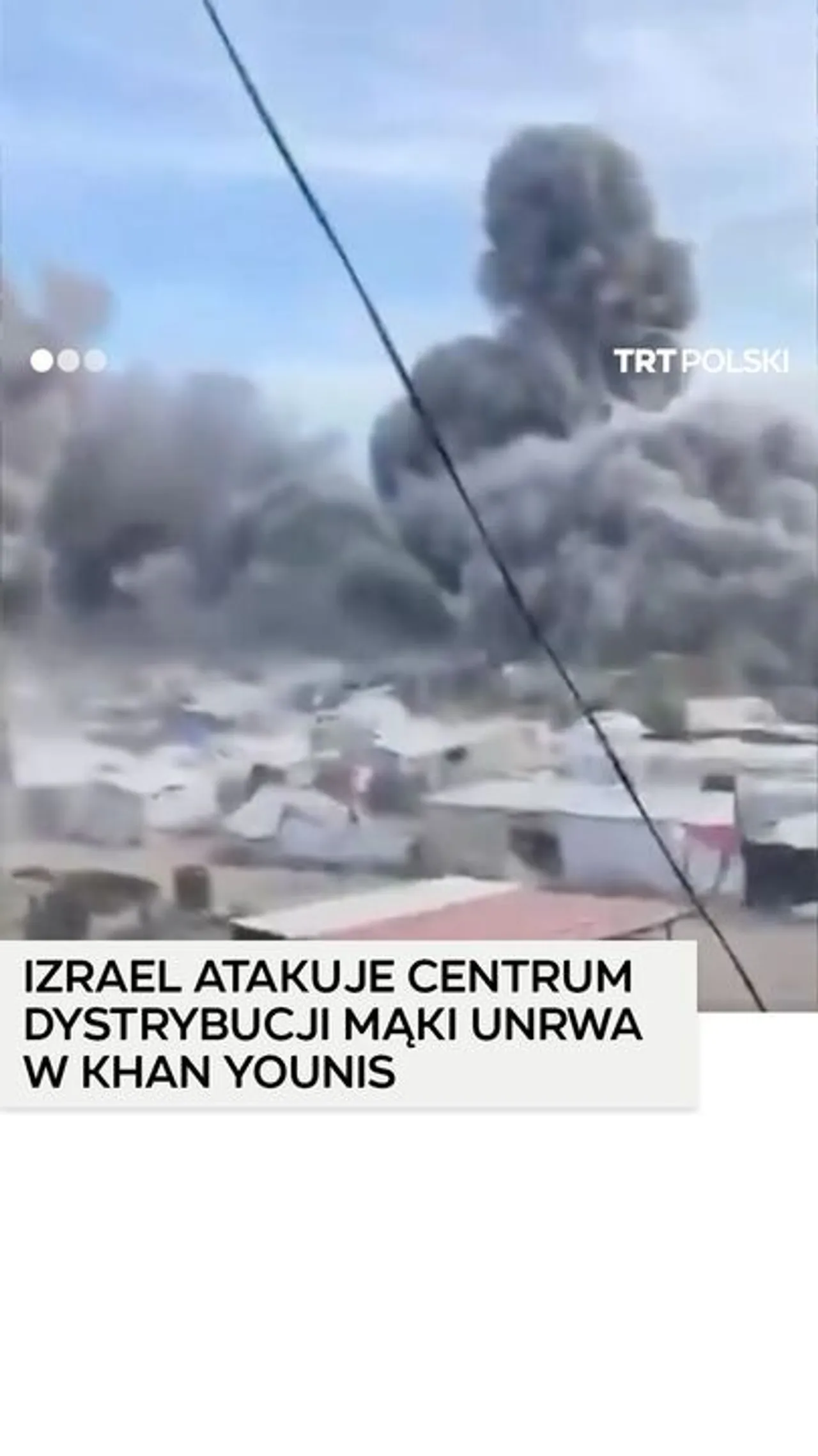 Izraelski nalot na centrum dystrybucji mąki UNRWA w Khan Younis w Strefie Gazy.