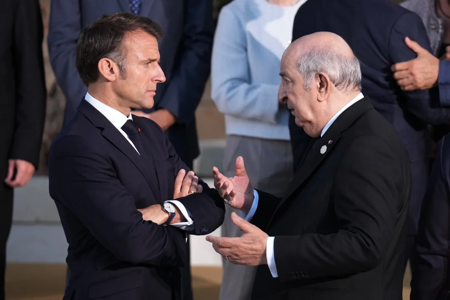 Paris: Algerien weist zwölf französische Diplomaten aus
