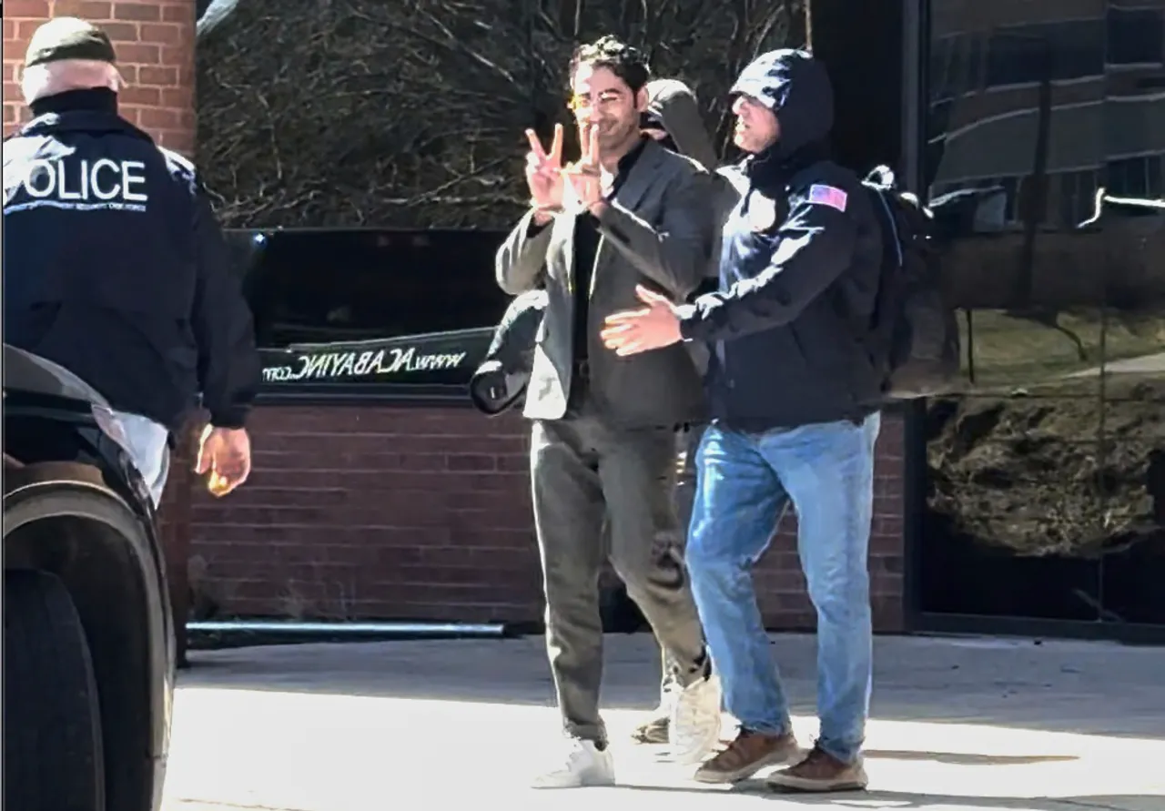 Detienen a estudiante palestino en EE.UU. justo antes de su entrevista de ciudadanía