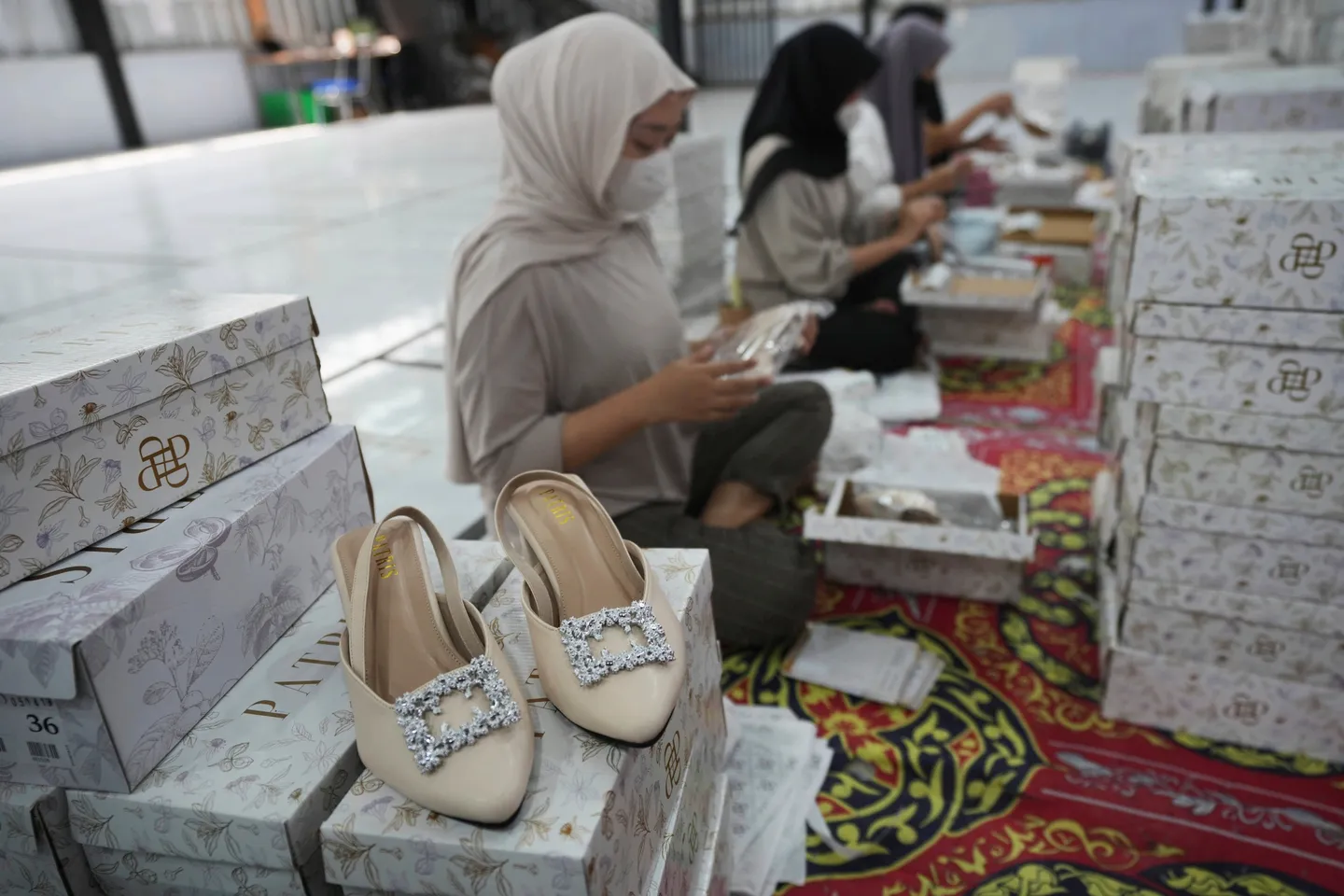 Indonesia selidiki dugaan kontaminasi radioaktif pada sepatu ekspor yang dikembalikan dari AS