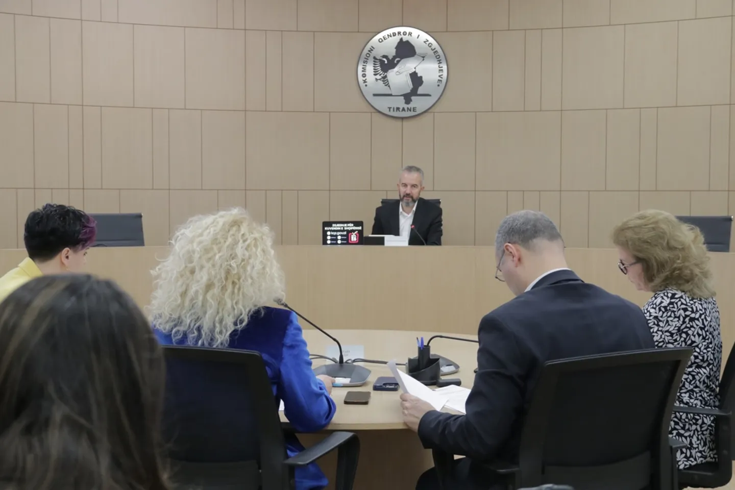 KQZ-ja vazhdon përgatitjet për zgjedhjet parlamentare në Shqipëri