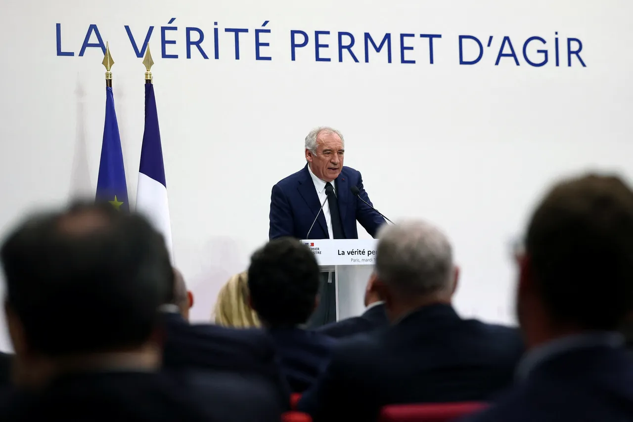 Dette publique: Bayrou tire la sonnette d’alarme mais reste évasif sur les solutions
