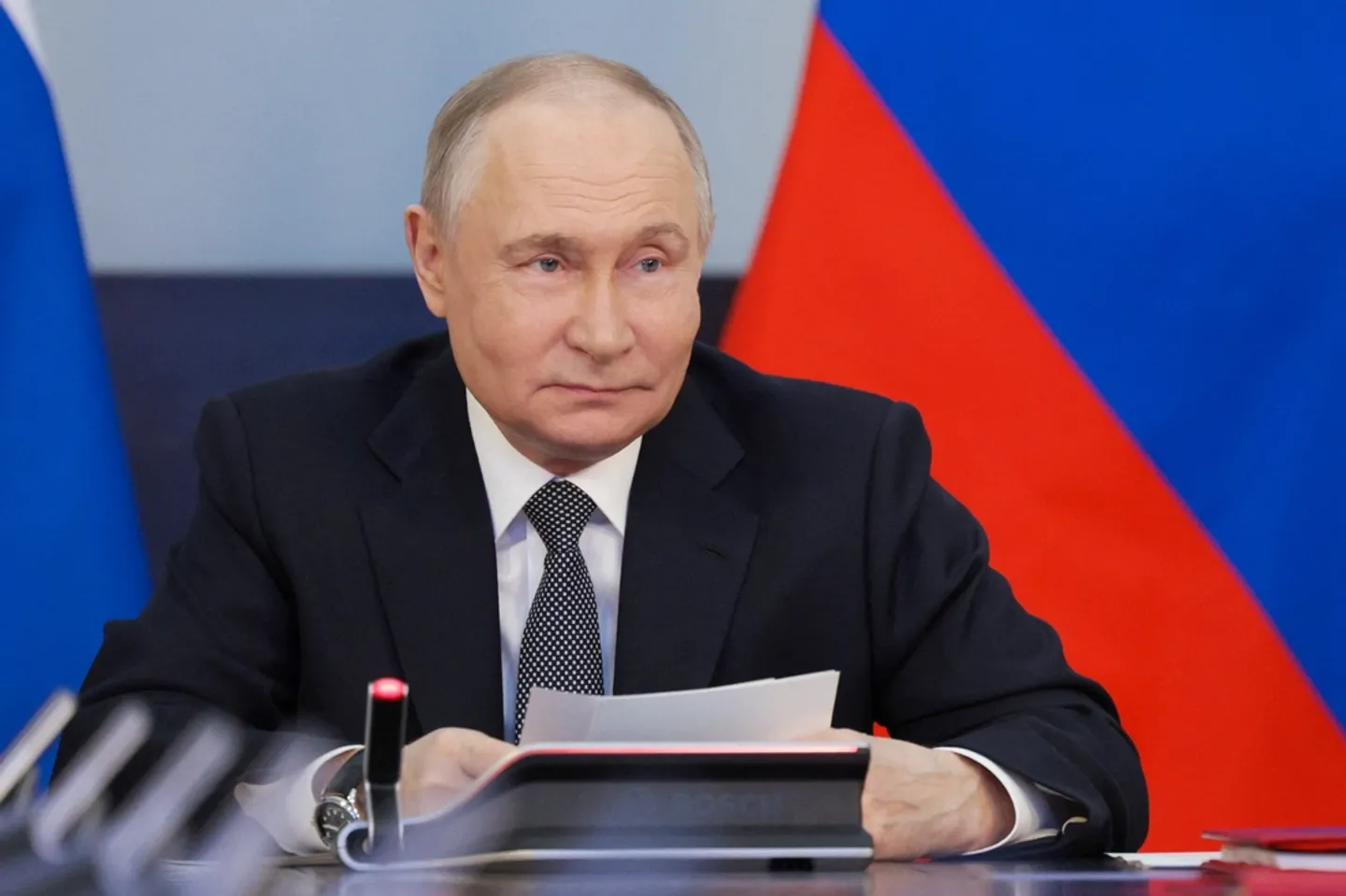 Путин расхваливает Маска