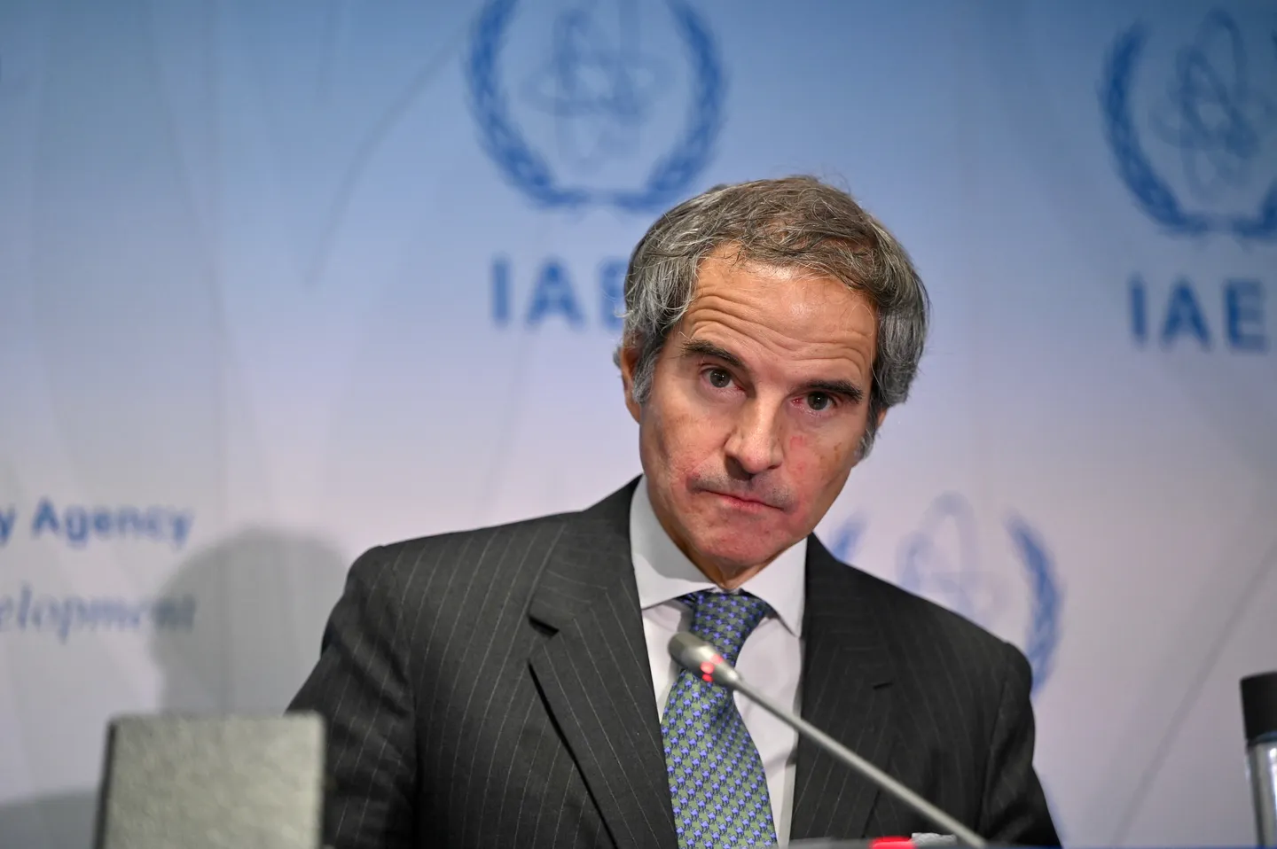 МАГАТЭнин башчысы Иранга барды