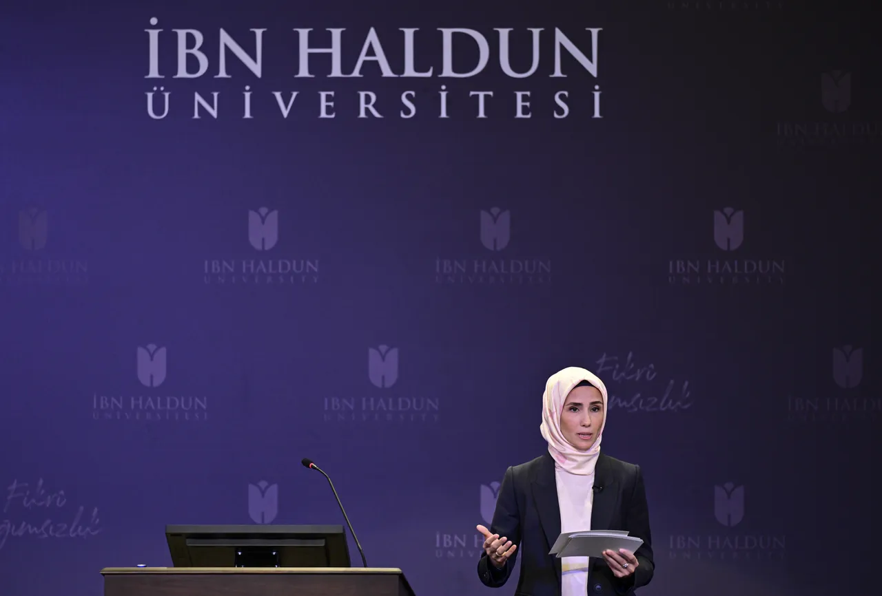 Hana sanya ɗankwali na tauye haƙƙoƙin mata a duniya: in ji Sumeyye Erdogan Bayraktar