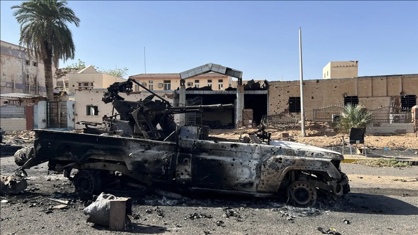 السودان.. قوات الدعم السريع تقتل 40 شخصاً في هجوم على مخيم نازحين قرب الفاشر