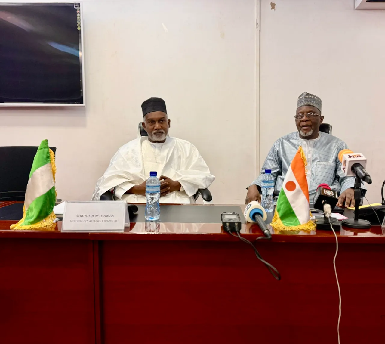 Nigeria, Niger foreign ministers discuss terrorist threats amid diplomatic tensions
