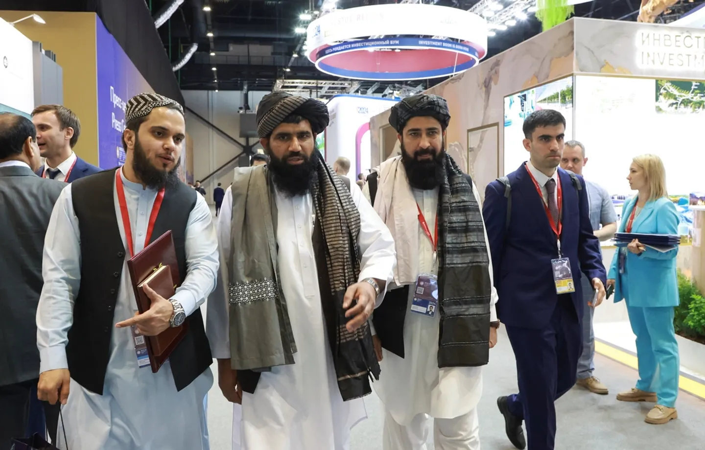 Rusia mencabut larangan 'teroris' Taliban setelah 21 tahun