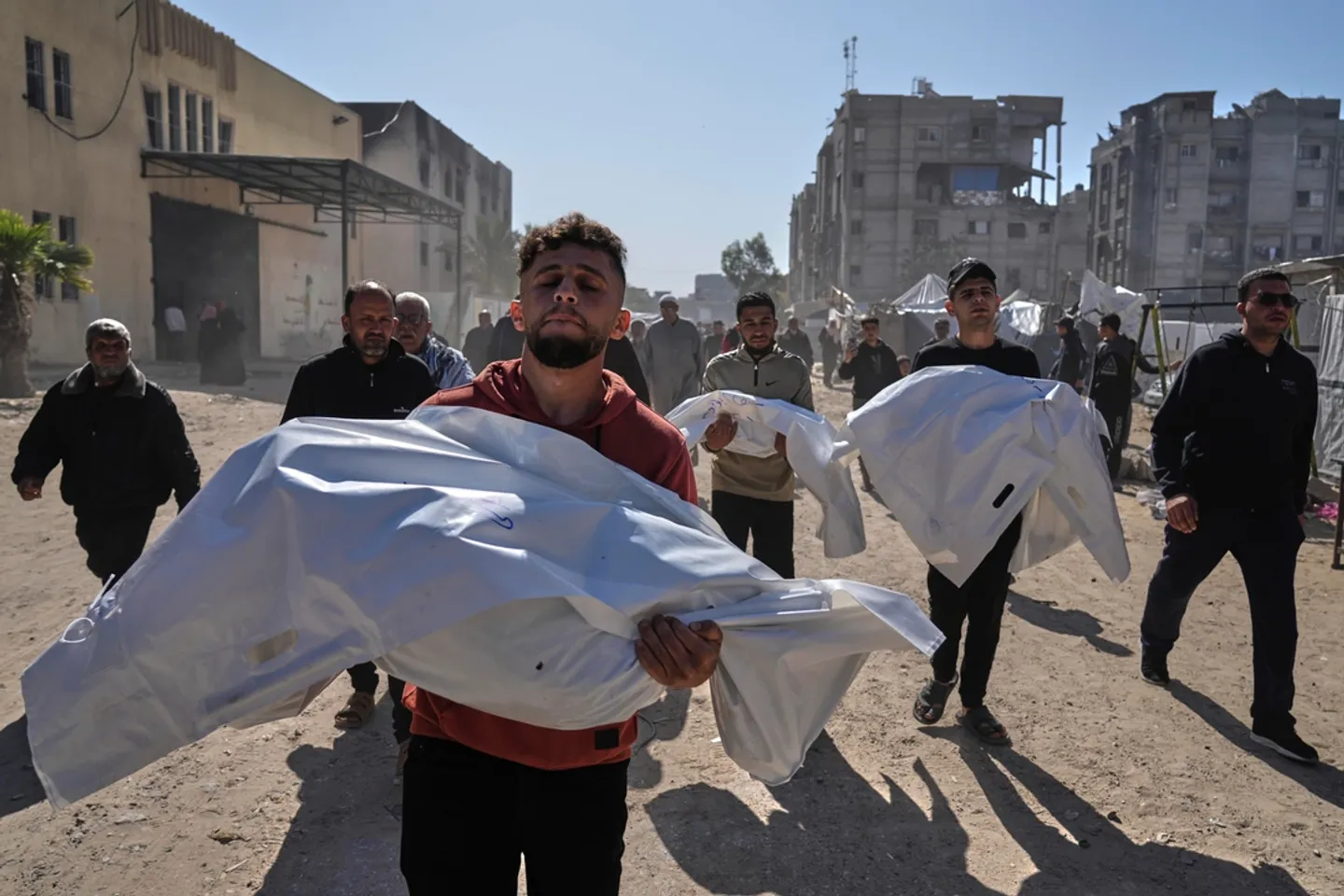 U novim izraelskim napadima u Gazi ubijeno 11 Palestinaca, dvoje djece