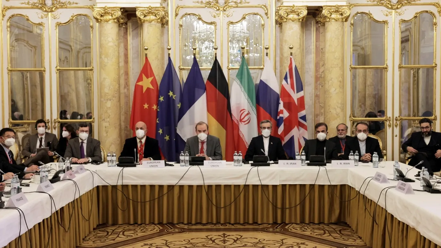 Military confrontation seems inevitable if no new Iran nuclear deal: France