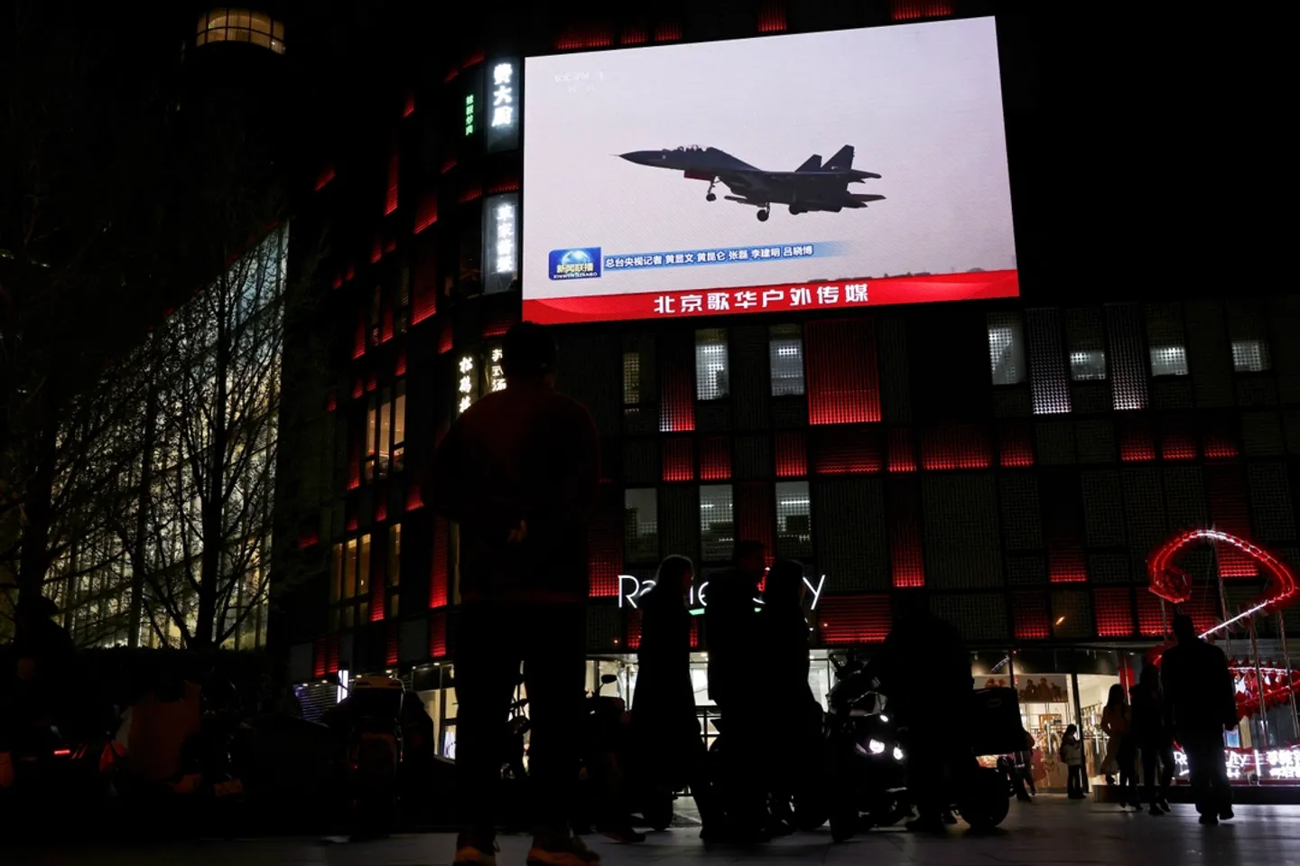 China concludes military drills, warns Taiwan against 'provocations'