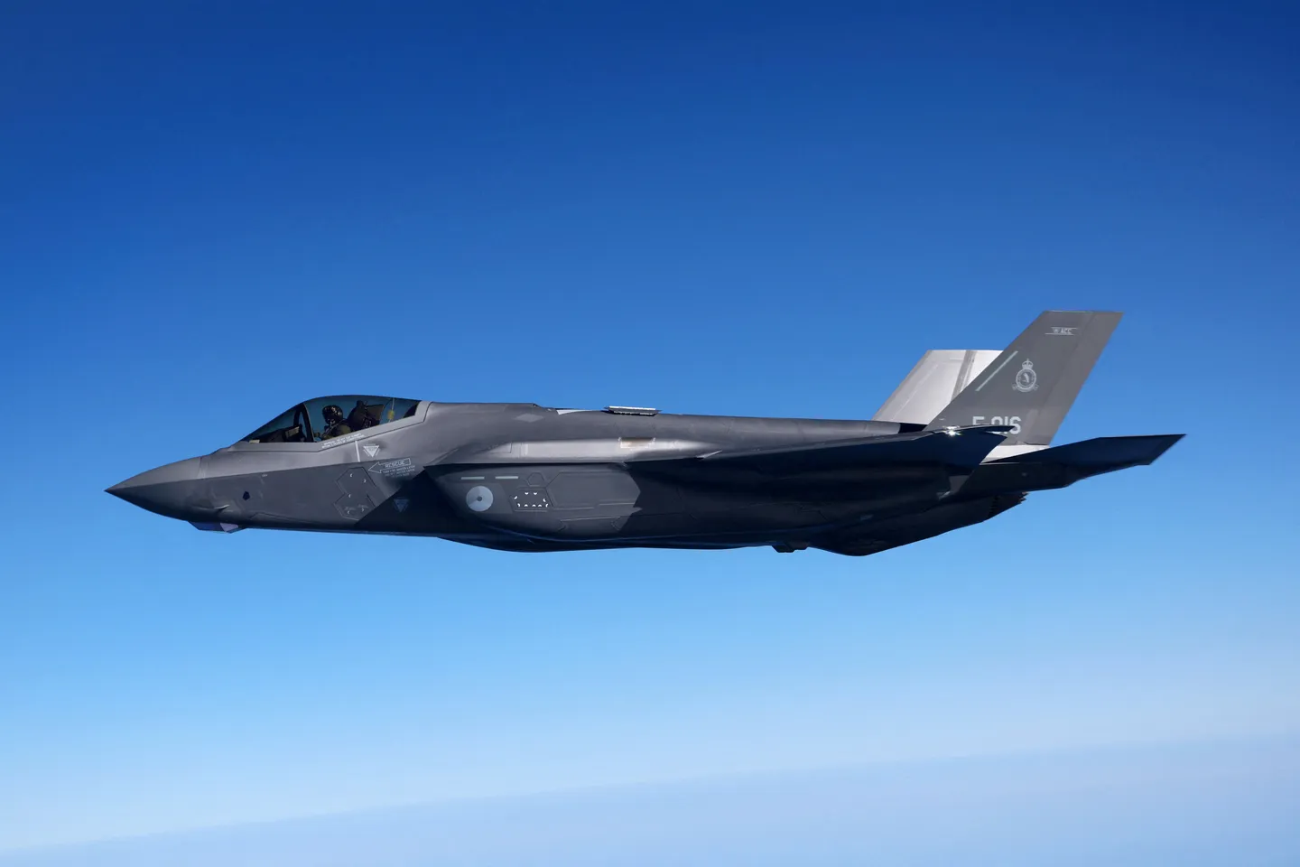 Holenderskie i norweskie myśliwce F-35 będą stacjonować w Polsce