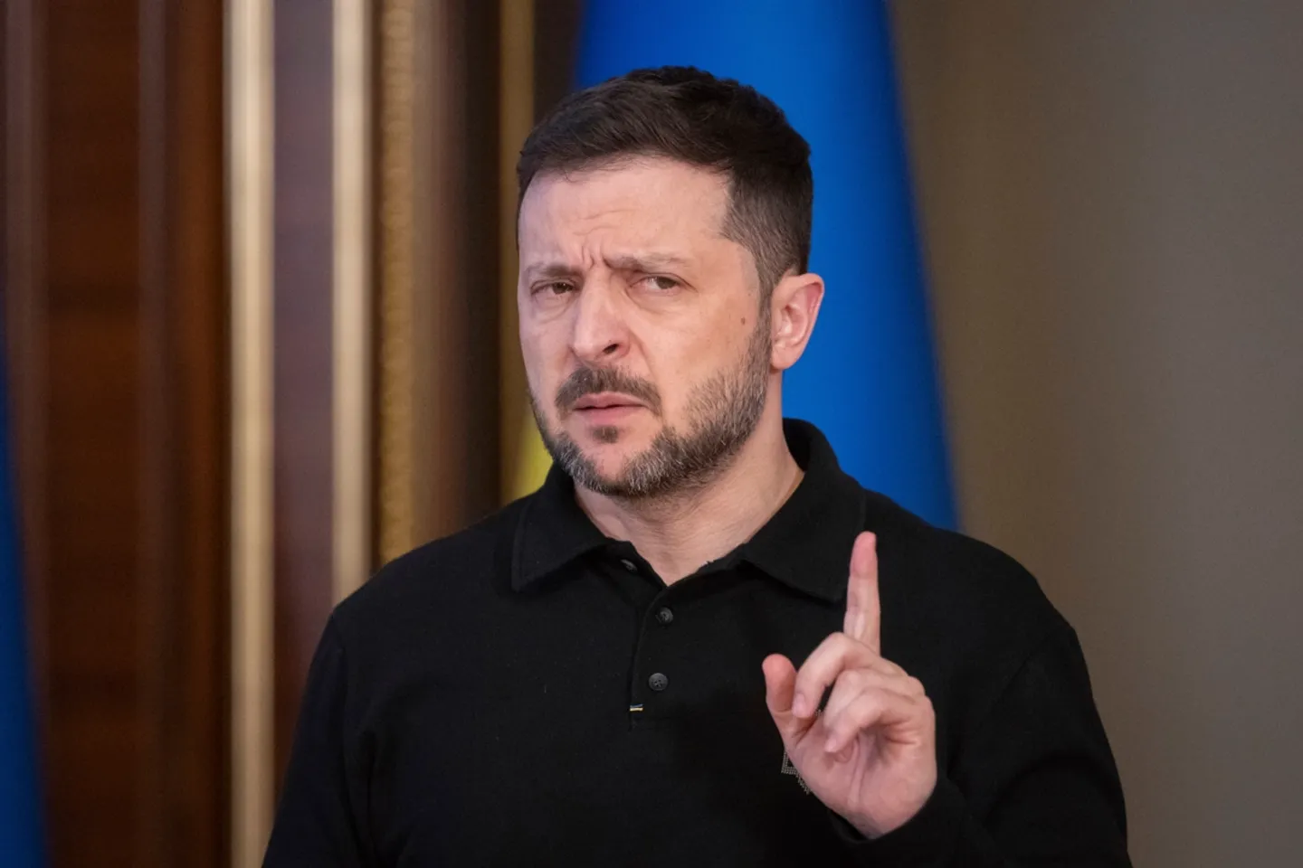 Selenskyj: Russische Angriffe trotz Oster-Waffenruhe