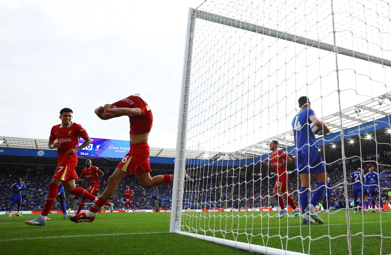 Premier League : Leicester relégué, Liverpool se rapproche du titre ...
