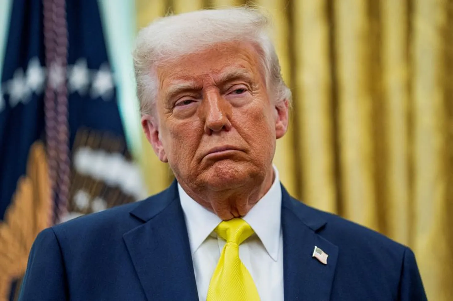 Tramp Rusiyä belän Ukrainanıñ bu atnada suğışnı tögälläyäçäk kileşügä baraçaqlarına ömetlänüen äytte