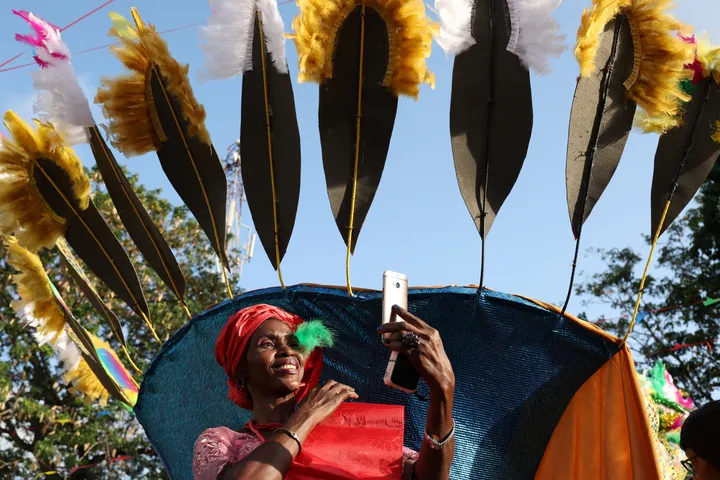 How di first quarter of dis century change di world