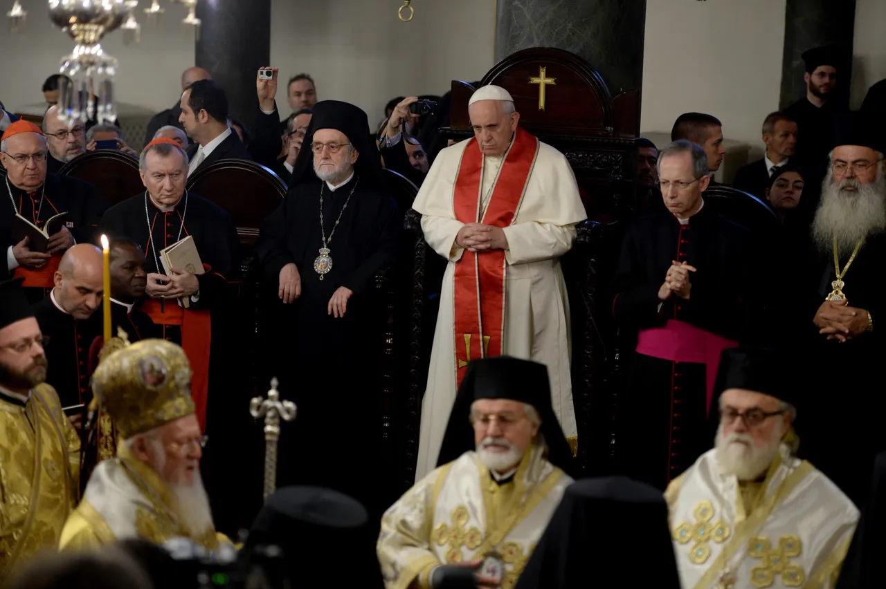 La visita del papa Francisco a Türkiye: un viaje de fe y diálogo