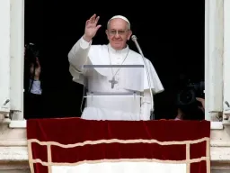 Papa Francisco morre após doença prolongada