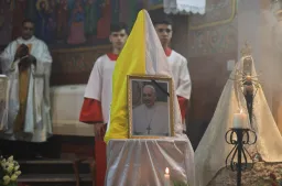 Cristianos de Gaza, “con el corazón roto” tras la muerte del papa Francisco que no los dejó solos