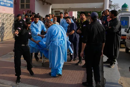 مقبوضہ کشمیر میں مسلح حملہ، 24 افراد ہلاک