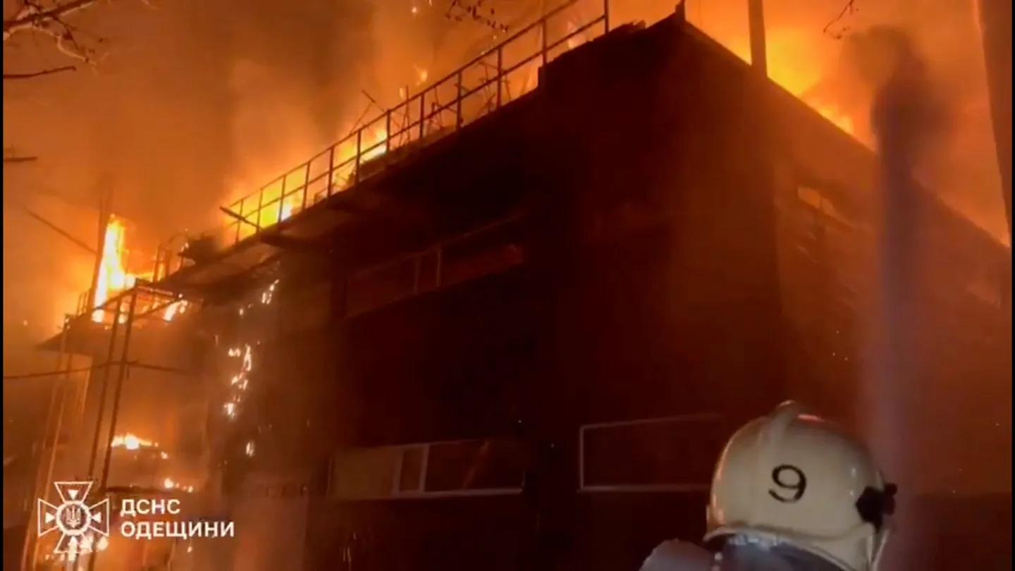 Орусия Украинанын Одесса шаарына дрондор менен кол салды