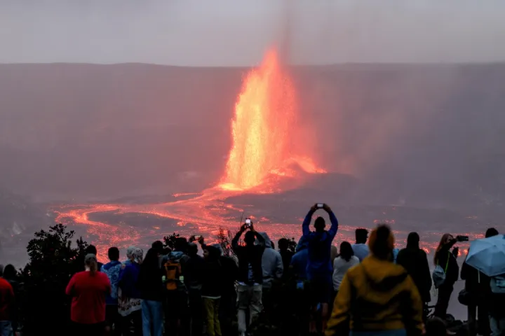 Vullkani Kilauea në Havai shpërthen për të 18-ën herë që nga dhjetori