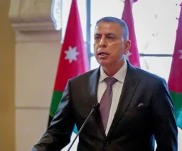 Ներքին գործերի նախարար Մազեն ալ-Ֆարայան ասել է, որ Հորդանանը օրենքից դուրս է հայտարարել «Մուսուլման