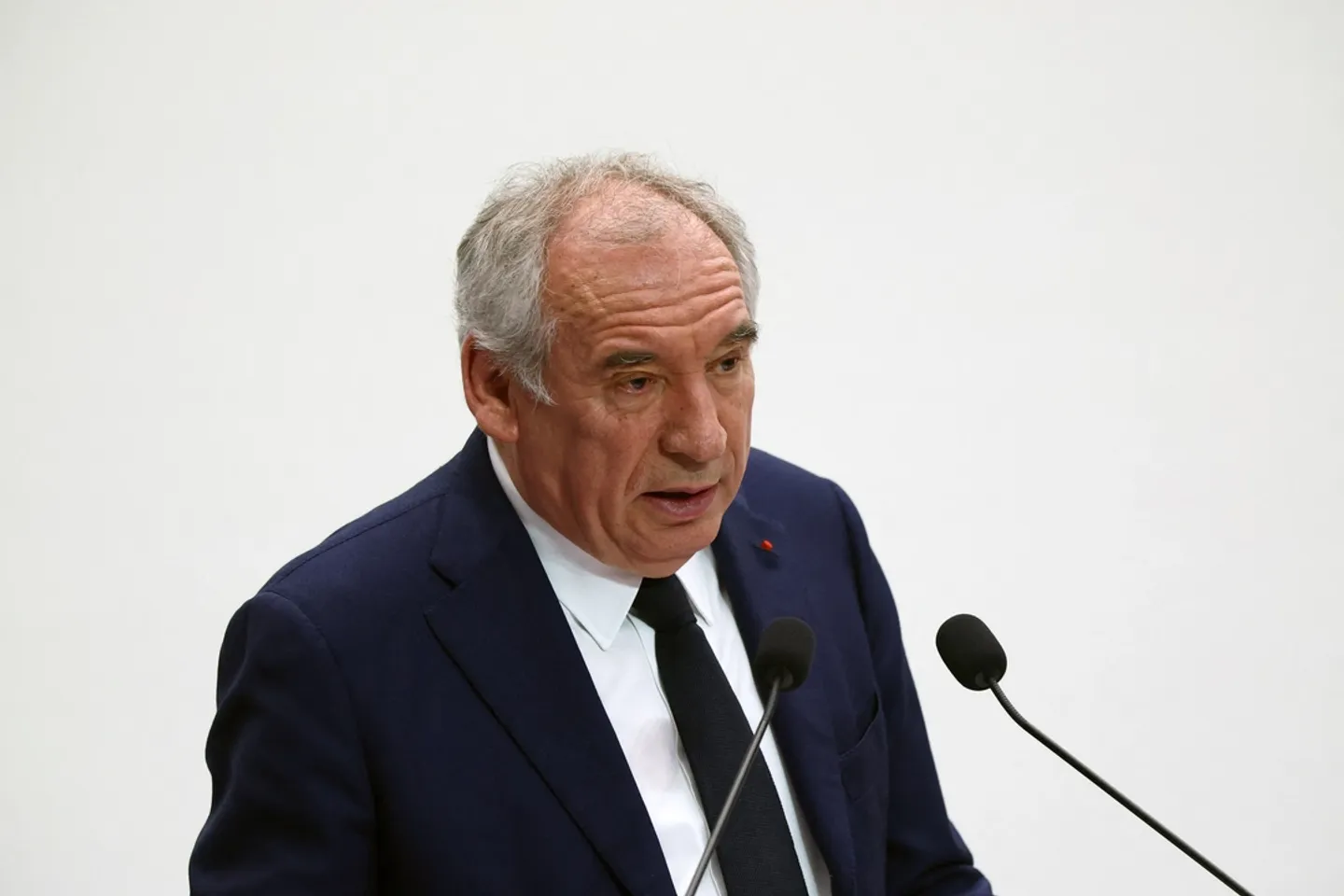 Scandale dans une école : Bayrou assure que sa fille ne lui avait "jamais parlé" de violences