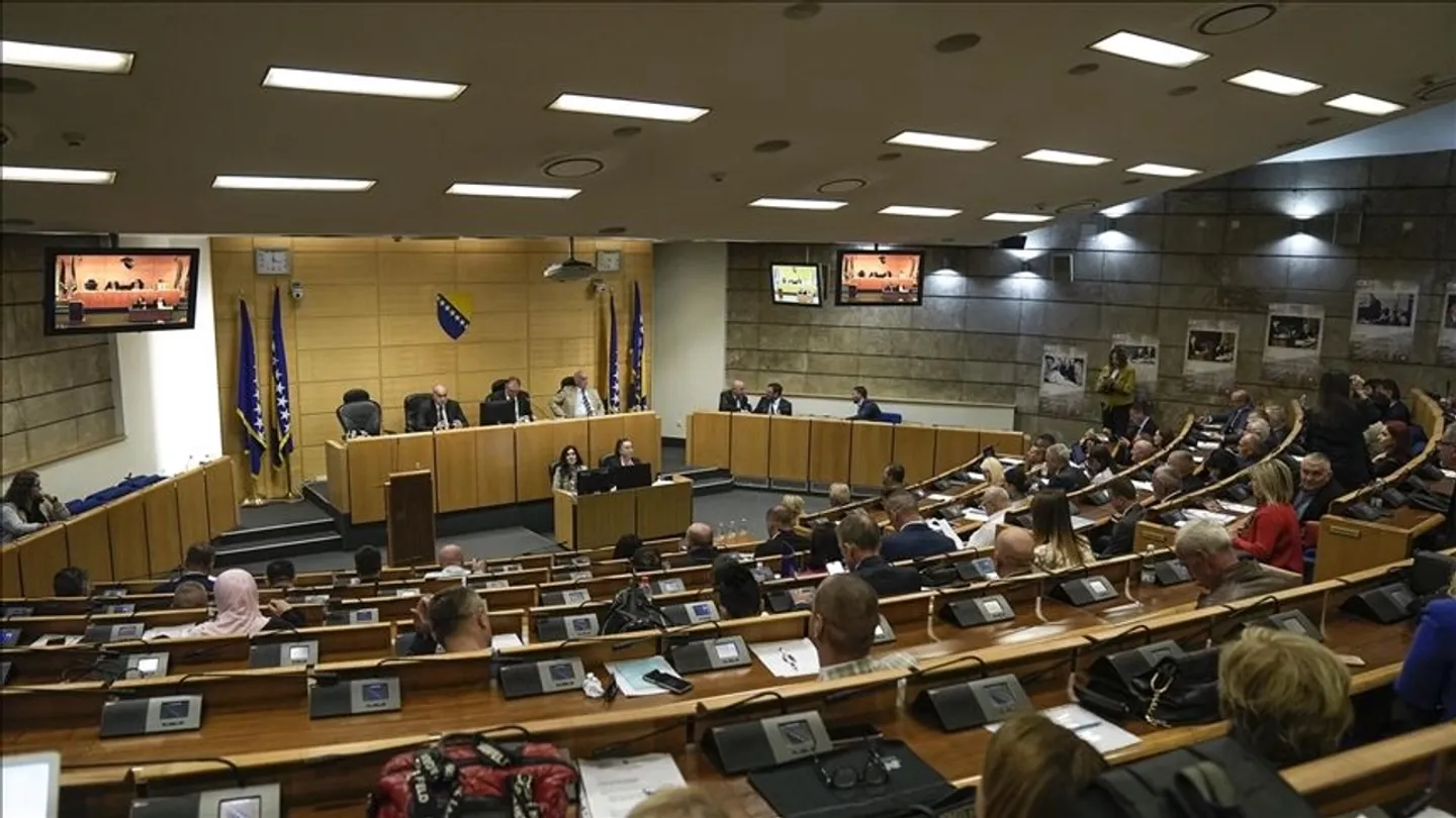 Zbirna stopa doprinosa u FBiH smanjena za 13,25 posto