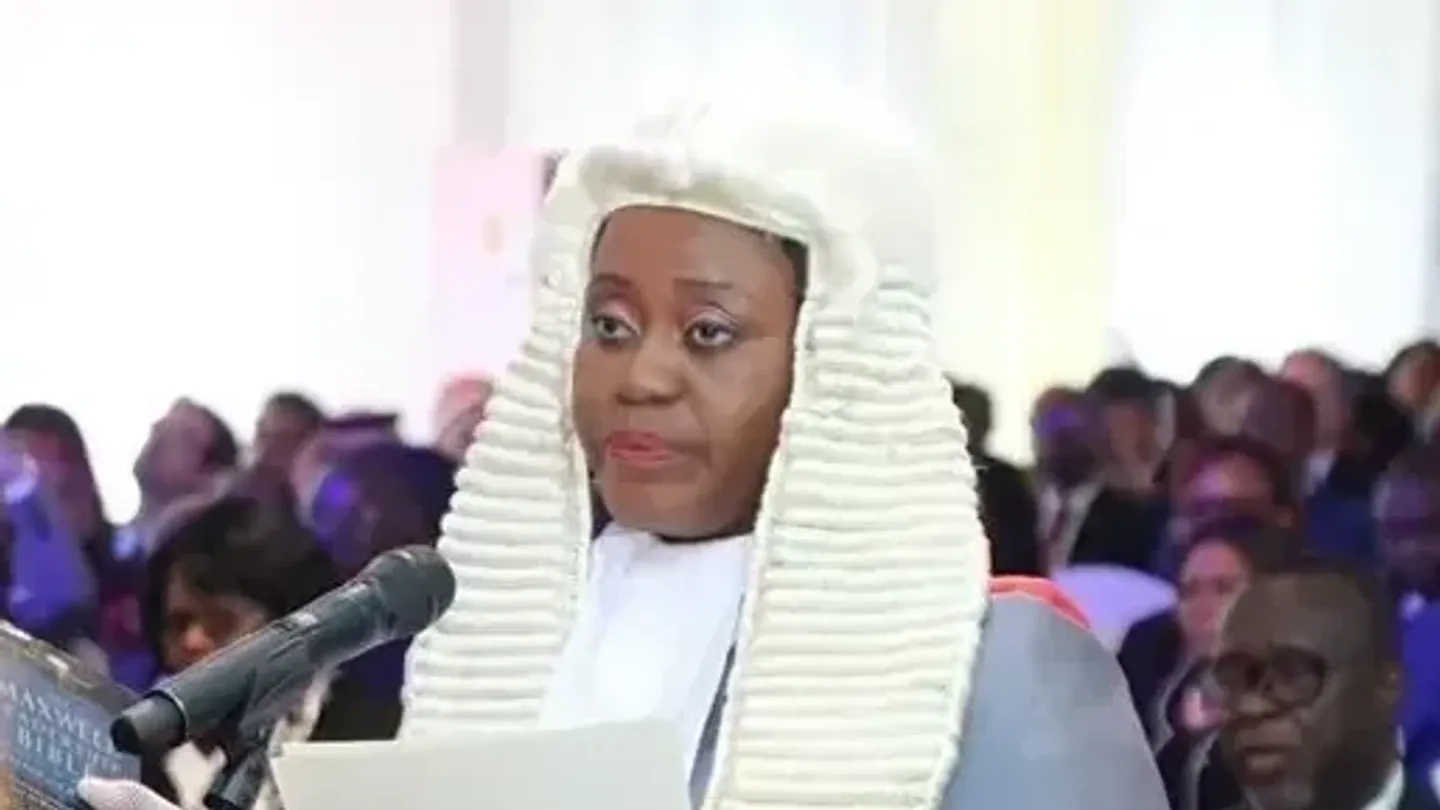 Gertrude Torkornoo: Shugaba Mahama ya dakatar da Alƙaliyar Alƙalan Ghana daga aiki