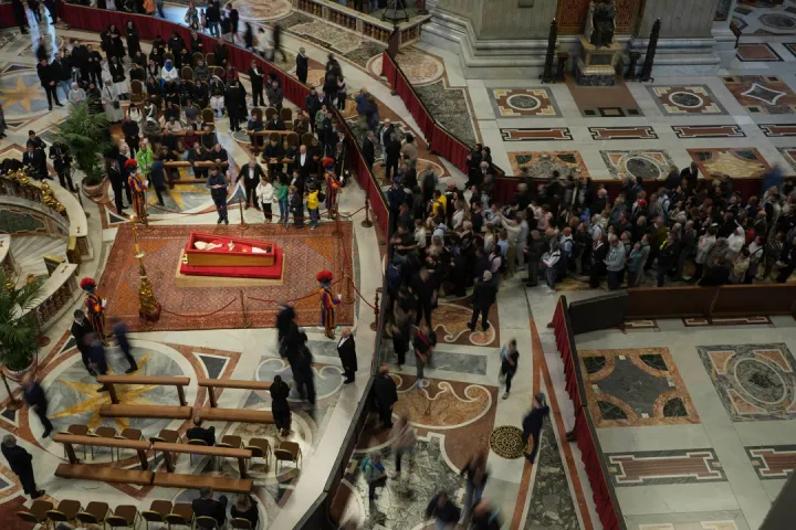 Paso a paso: revelan cómo será el funeral del papa Francisco este sábado