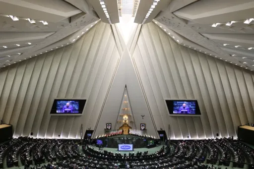 نماینده مجلس ایران: خرید تسلیحات از روسیه رویکردی طبیعی در سیاست دفاعی ما است