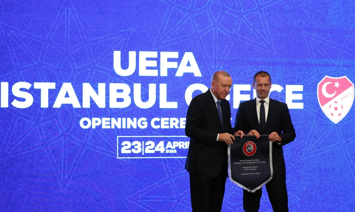 L’UEFA ouvre un bureau à Istanbul, la Turquie prête pour accueillir les JO, selon Erdogan