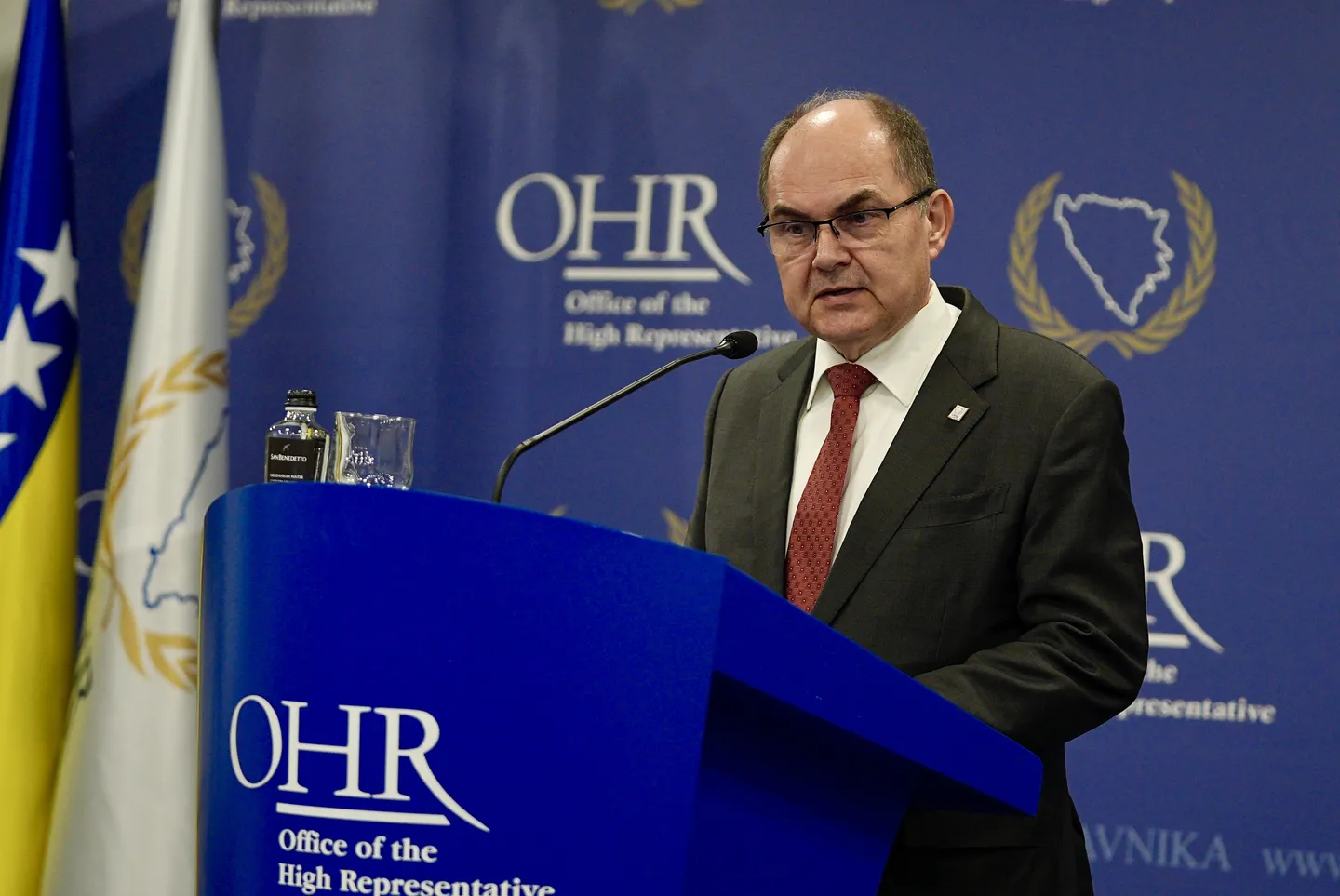 BiH: Schmidt nametnuo dvije odluke o sredstvima za “Viaduct“ i reformu za unapređenje izbornog procesa