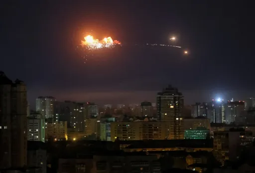 Rusiyäneñ Kiyevkä oyıştırğan raketa höcümendä kim digändä 9 keşe hälaq buldı, 63 keşe yaralandı
