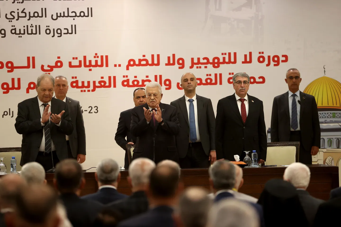 Palestinian Central Council votes in favour of establishing vice president post