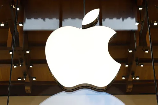 Πρόστιμα στην Apple και στην Meta από την ΕΕ για παραβιάσεις της ψηφιακής νομοθεσίας