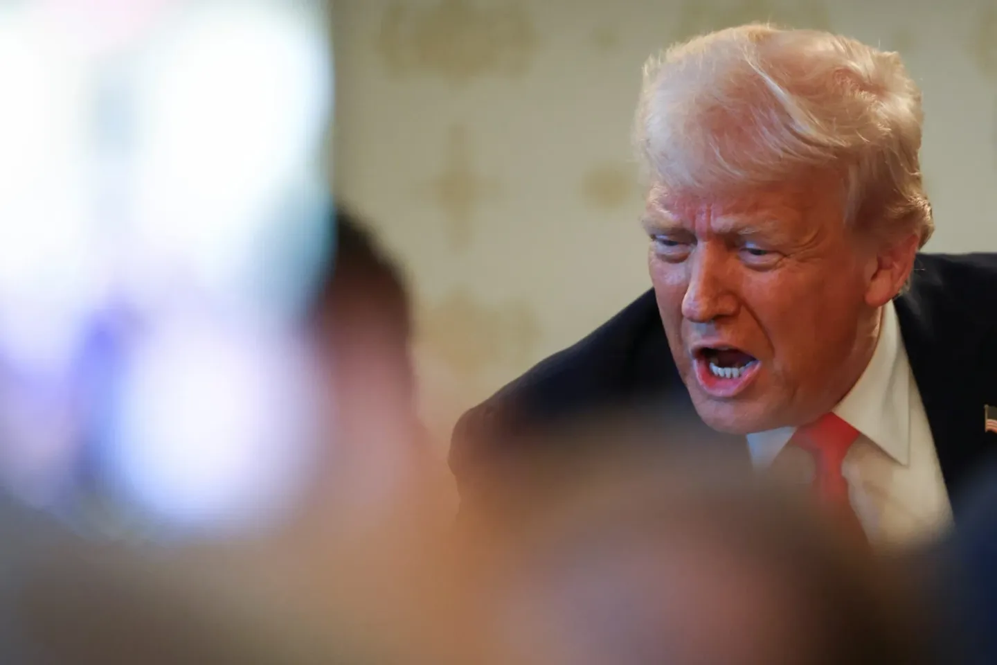 Трамп: «Путин водит меня за нос»