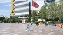 Qytetarët në Shqipëri do të votojnë në zgjedhjet parlamentare më 11 maj