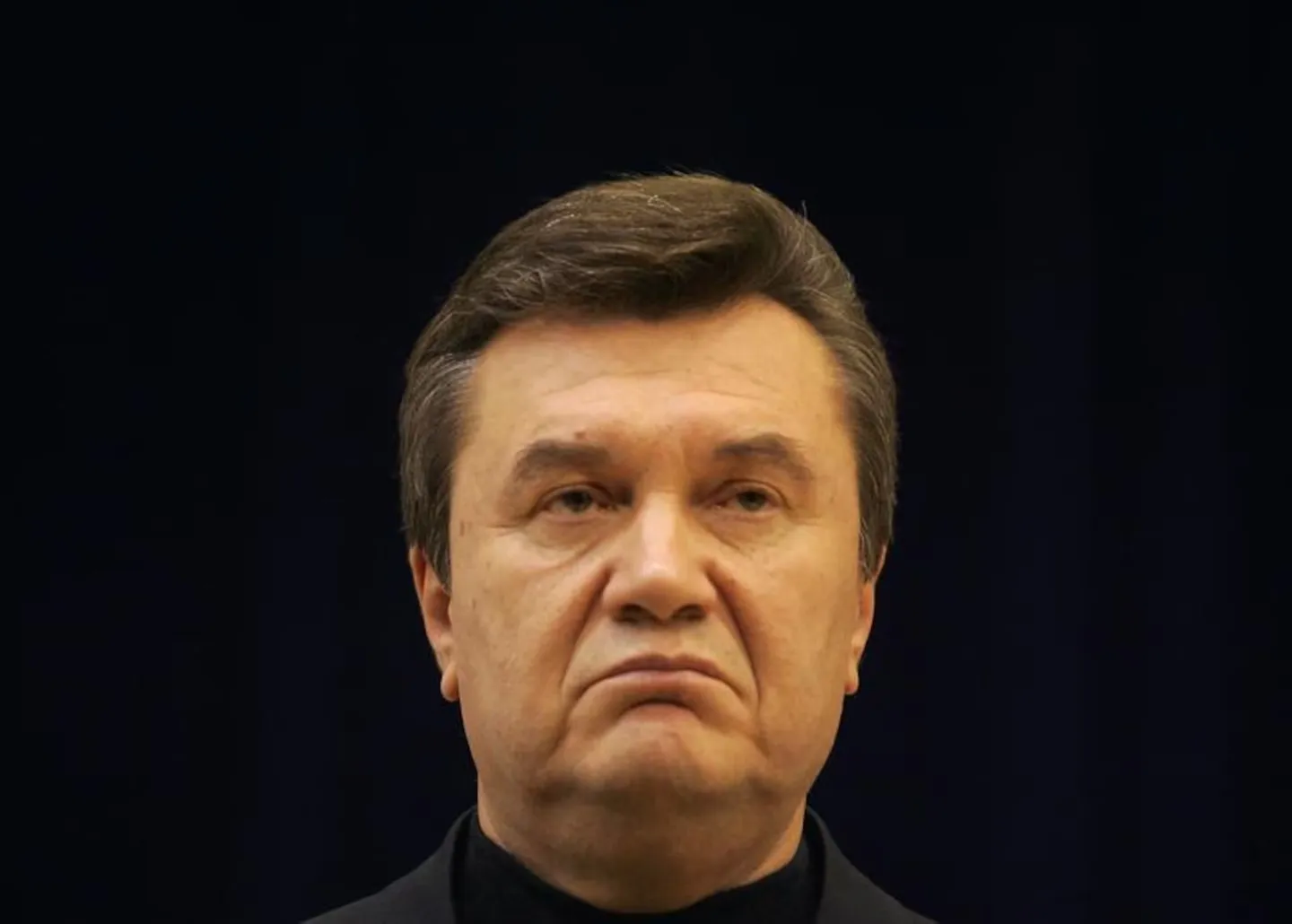 Януковича приговорили к 15 годам тюрьмы