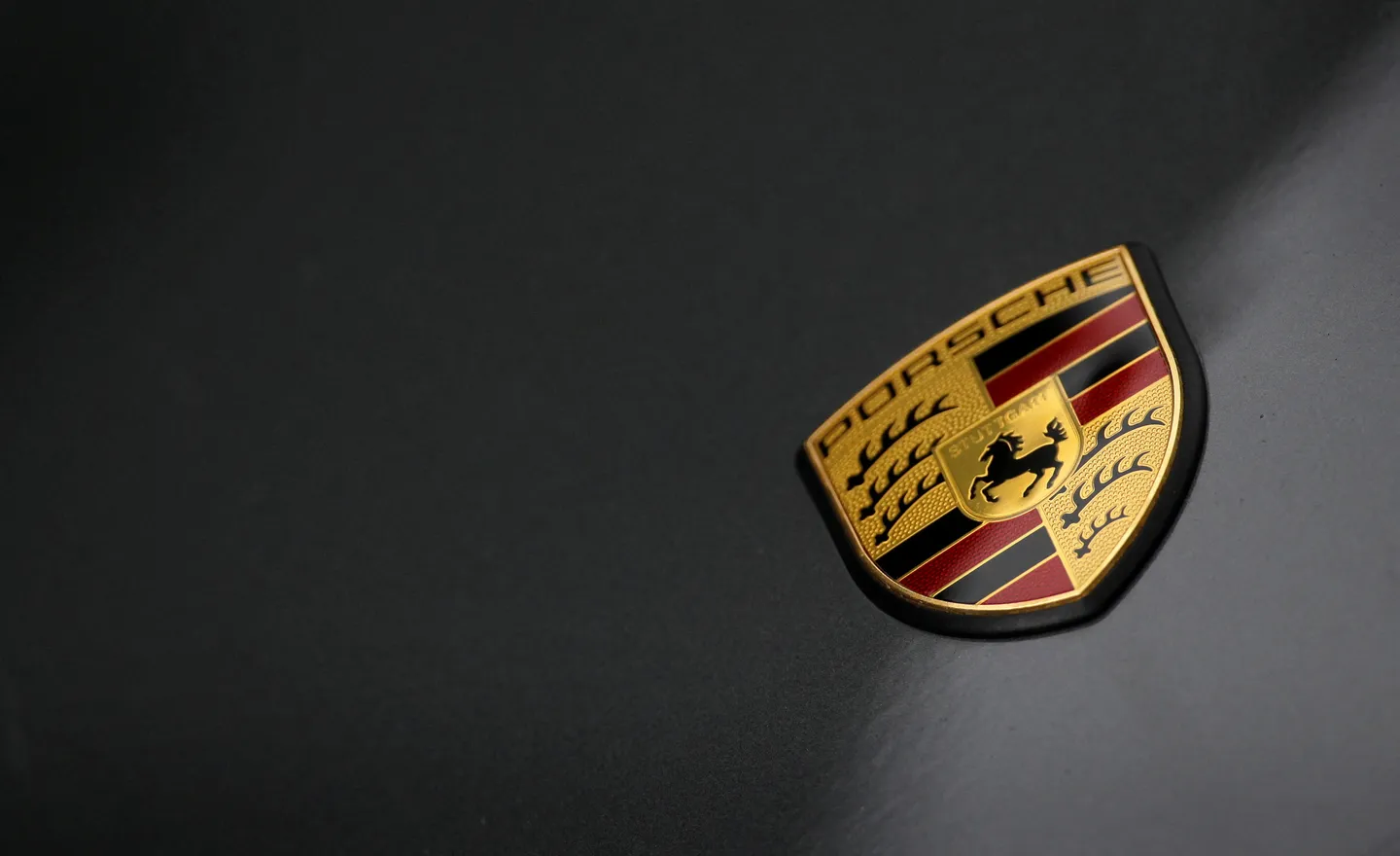 Porsche-Chef Blume kündigt weiteres Sparprogramm an