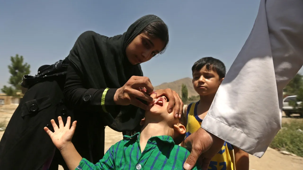 هشدار سازمان جهانی بهداشت: خطر تداوم پولیو در افغانستان و پاکستان هنوز پابرجاست