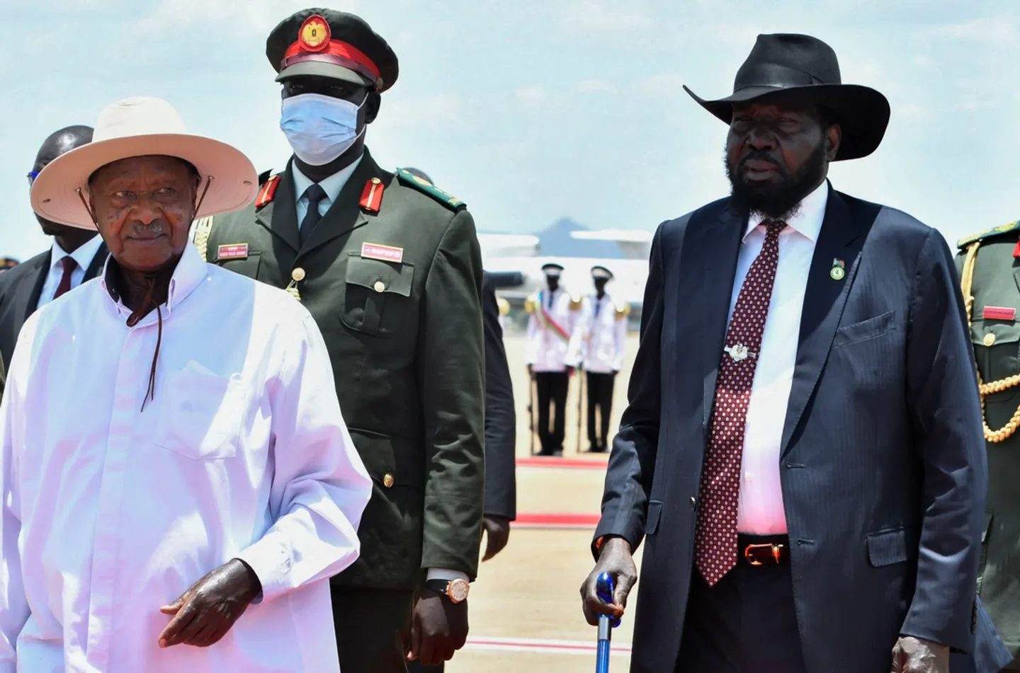 Uganda's Museveni arrives in South Sudan for talks to defuse tensions