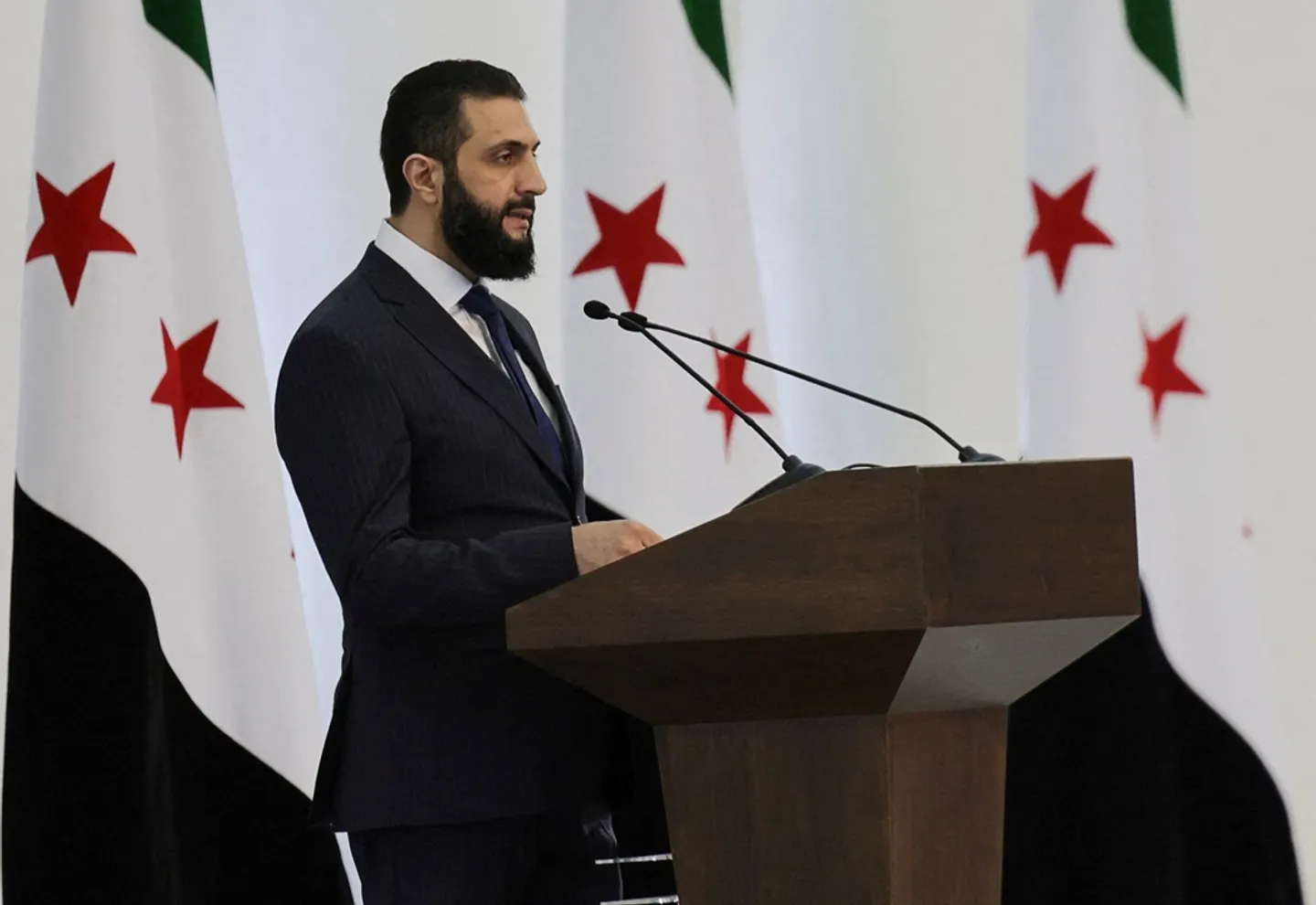 Erste Europareise: Syriens Präsident al-Scharaa trifft Macron