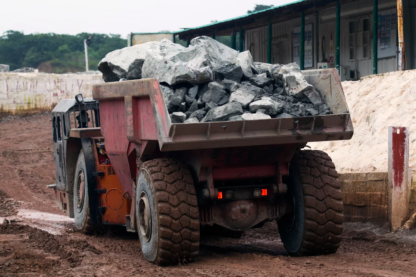 Zambia copper production rises by 30%