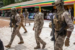 Militants kill over 30 soldiers, overrun military base in Mali