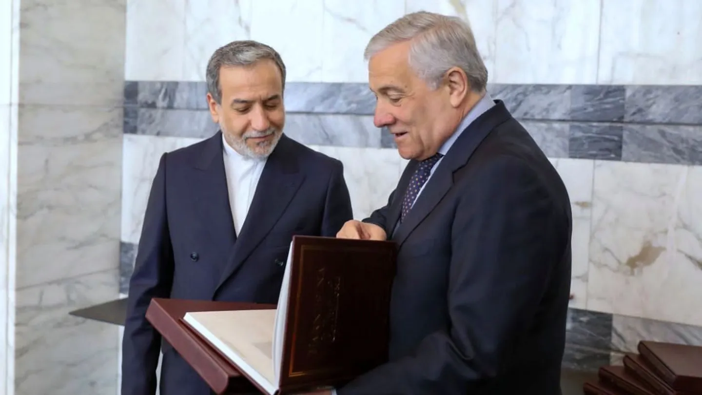 Иран менен АКШнын өзөктүк сүйлөшүүлөрүнүн кезектеги айлампасы ишемби күнү Римде өтөт